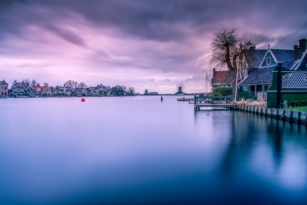 zaandam- 2